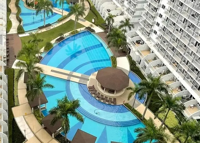 Moa Shell Residences - Big Balcony Facing Pool Manila